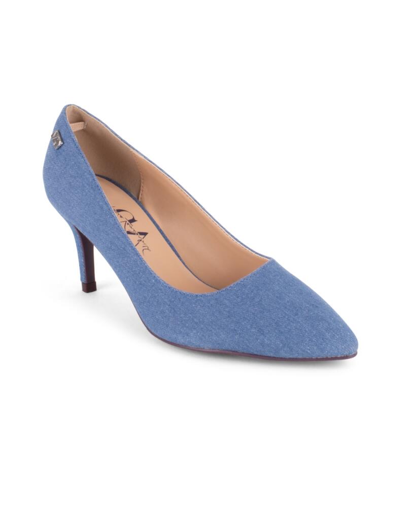 Gloria Vanderbilt Women's Marilyn Pumps - Blue Denim Cover