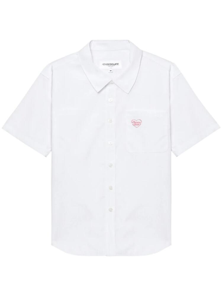 CHOCOOLATE logo-embroidered short-sleeve shirt - White Cover