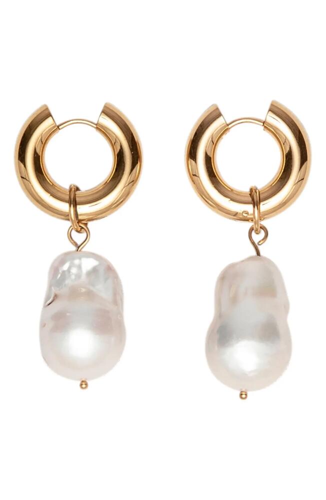 st. Moran Capri Freshwater Pearl Huggie Earrings in White Cover