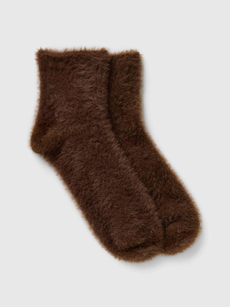 Gap Fuzzy Quarter Crew Socks Cover