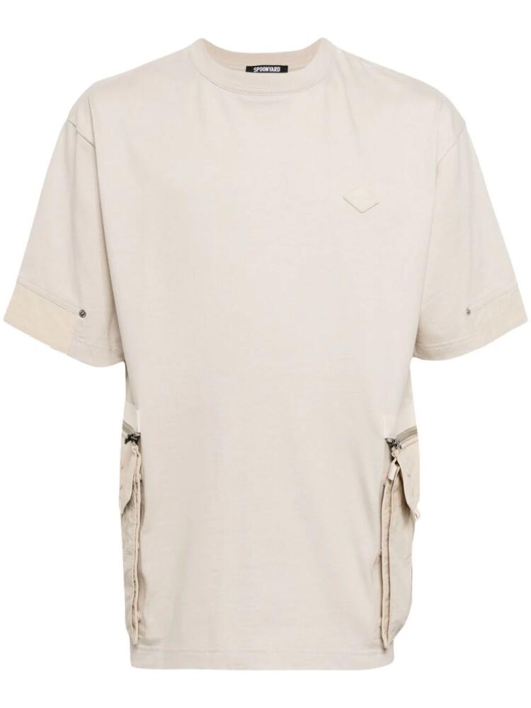 Spoonyard detachable-pocket cotton T-shirt - Neutrals Cover