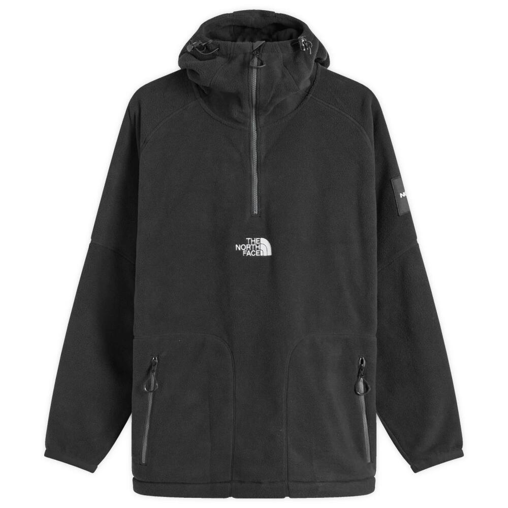 The North Face Men's NSE x Yinka Ilori Fleece Anorak Jacket in Tnf Black Cover