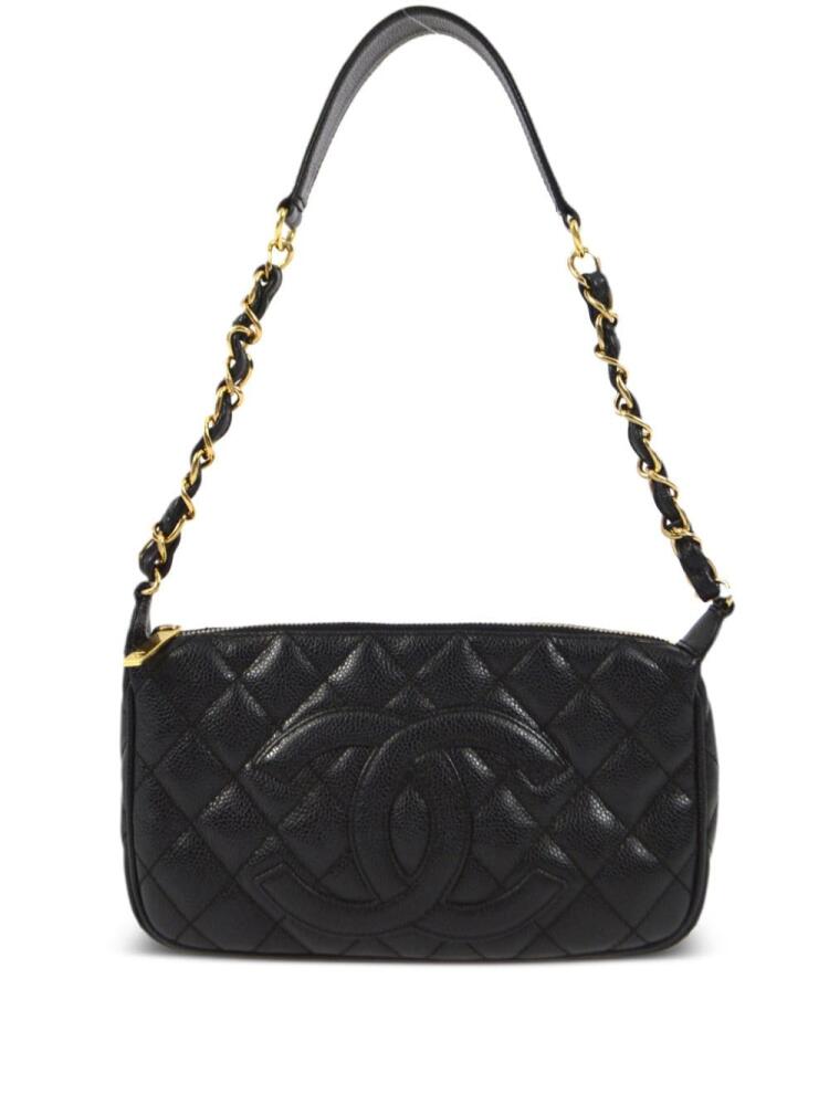 CHANEL Pre-Owned 2002 CC patch diamond-quilted shoulder bag - Black Cover