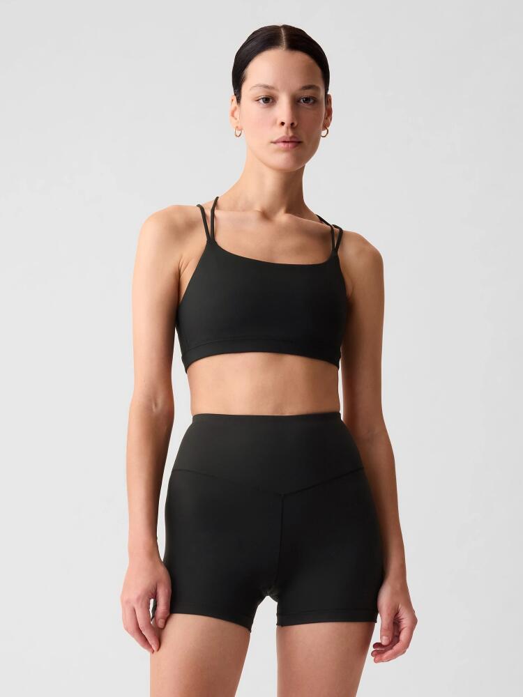 GapFit Power Medium Impact Strappy Sports Bra Cover