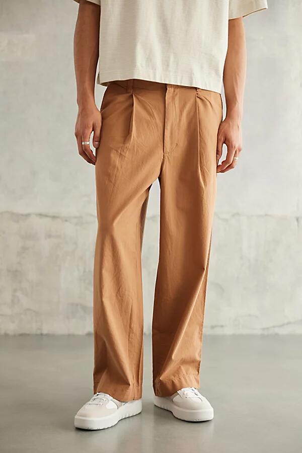 Standard Cloth Jason Summer Pleated Trouser Pant in Taupe Cover