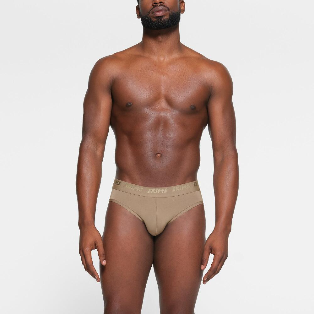 SKIMS Mens Brief | Medium Neutral | 4XL | SKIMS Stretch Cover