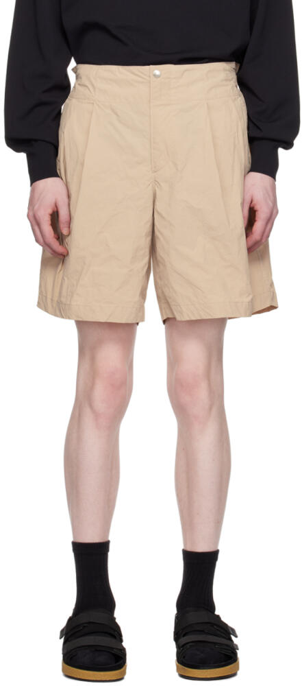 kolor Beige Pleated Shorts Cover