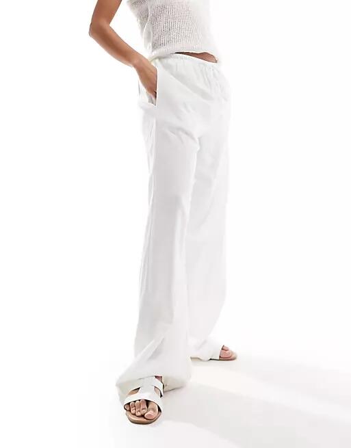 Cotton On drawstring straight leg pants in white linen blend Cover