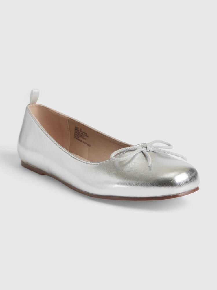 Gap Ballet Flats Cover