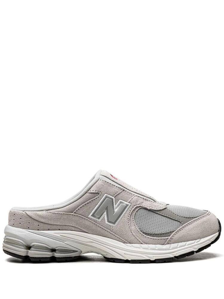 New Balance 2002R "Grey" sneaker mules Cover