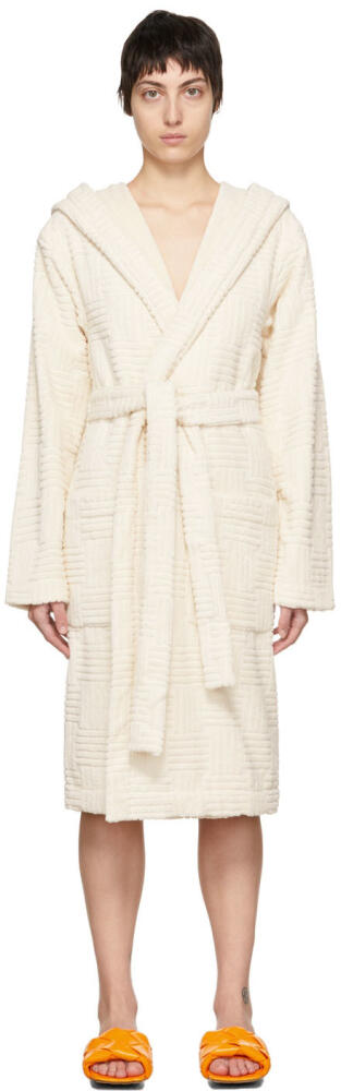 Bottega Veneta Off-White Intreccio Bath Robe Cover