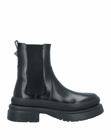 Valentino Garavani Man Boot Black Soft Leather Cover