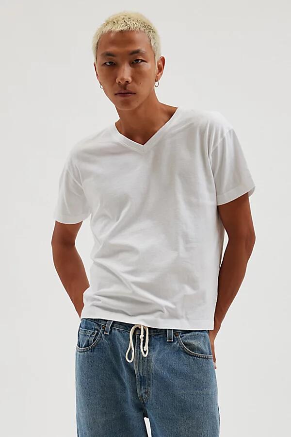 BDG Easy V-Neck Tee in White Cover