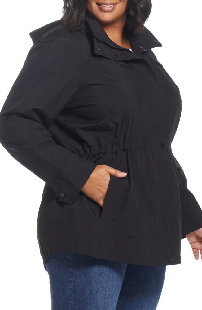 Gallery Packable Water Resistant Jacket in Black Cover