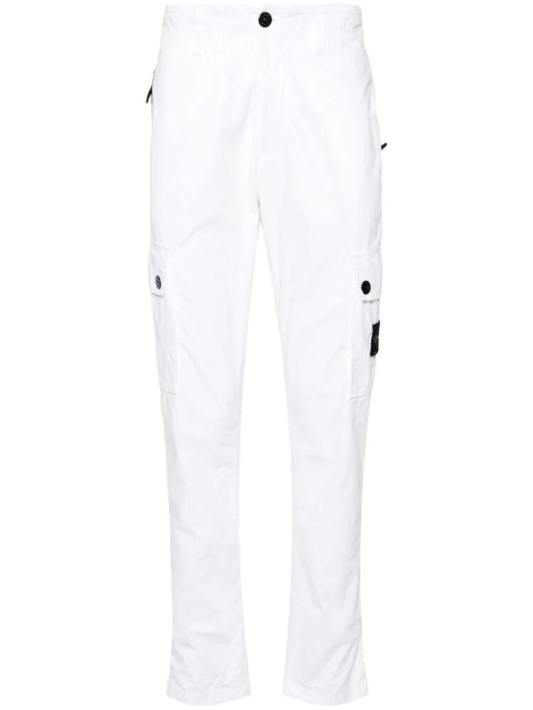 Stone Island Compass-badge slim-fit trousers - White Cover