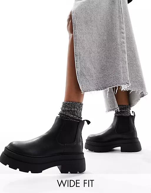 London Rebel Wide Fit low ankle chelsea boots in black Cover