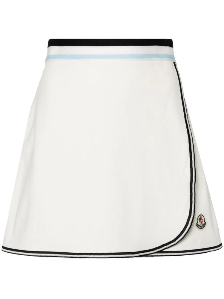 Moncler logo-appliqué wrap tennis skirt - White Cover