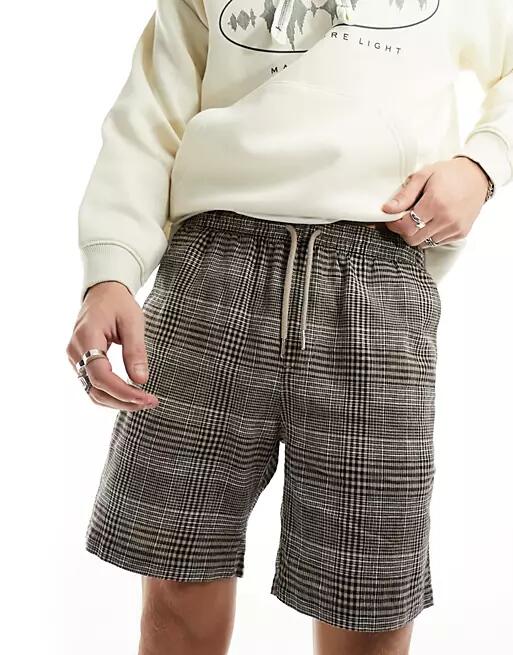 Farah redwald plaid shorts in brown Cover