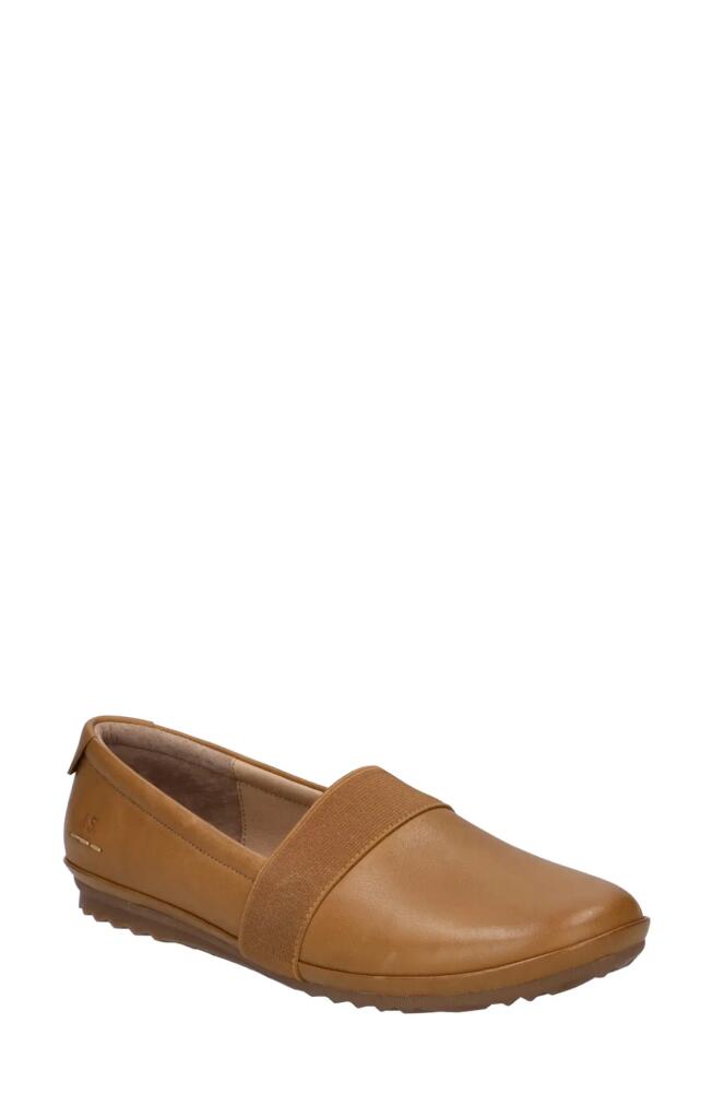 Josef Seibel Josie 02 Flat in Camel Cover