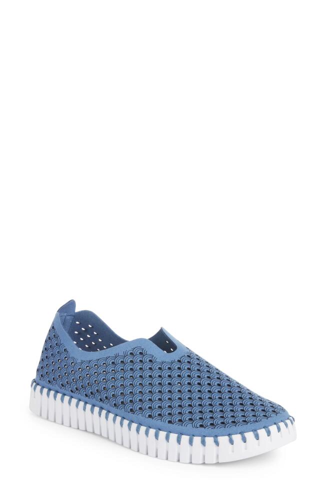 Ilse Jacobsen Tulip 139 Perforated Slip-On Sneaker in Light Regatta Cover