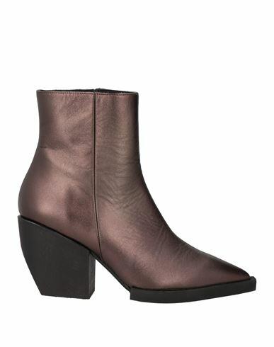 Paloma Barceló Woman Ankle boots Bronze Leather Cover