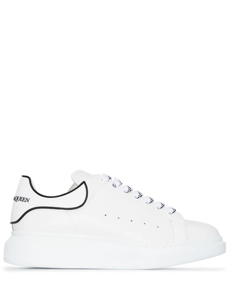 Alexander McQueen Oversized low-top sneakers - White Cover