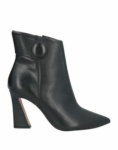 Miss Unique Woman Ankle boots Black Leather Cover