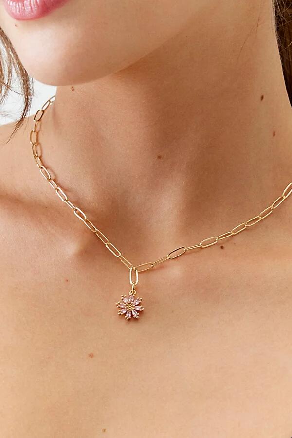 Rhinestone Flower Necklace in Gold Cover