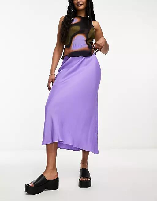 Nobody's Child Mila satin midi skirt in purple Cover