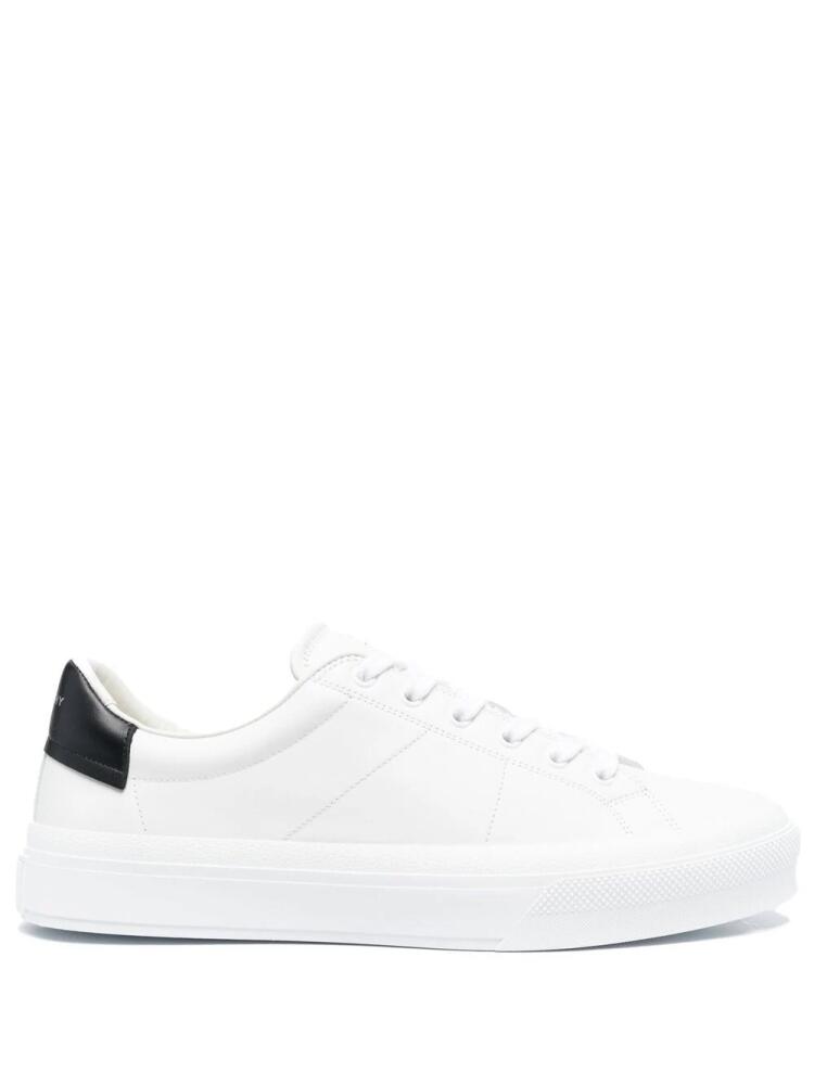 Givenchy City Court low-top sneakers - White Cover