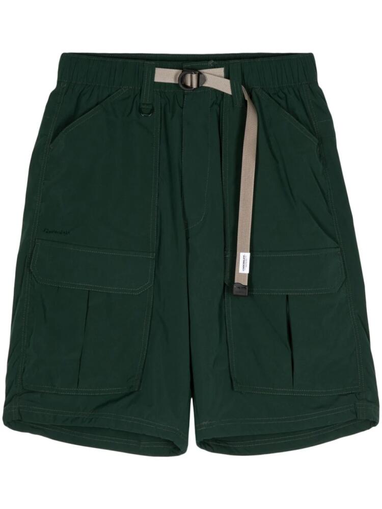 CHOCOOLATE logo-patch belted cargo shorts - Green Cover