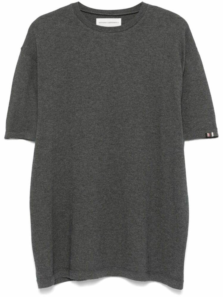 extreme cashmere N°269 T-shirt - Grey Cover