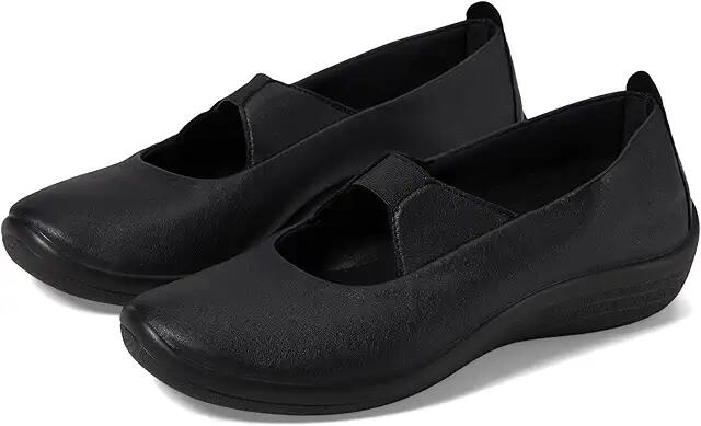 Arcopedico Itatiaia (Black) Women's Shoes Cover