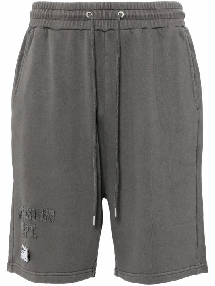 Musium Div. logo-patch cotton track shorts - Grey Cover