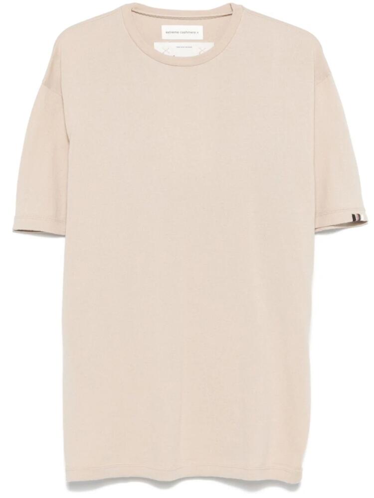 extreme cashmere Nª269 T-shirt - Neutrals Cover