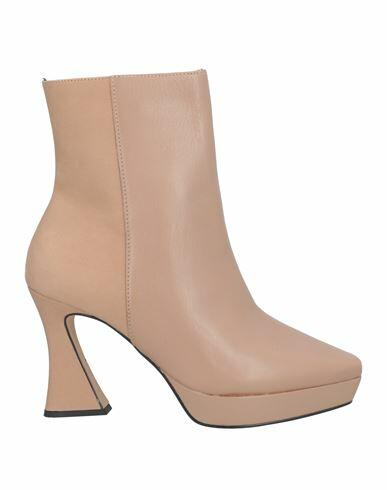 Miss Unique Woman Ankle boots Blush Leather Cover