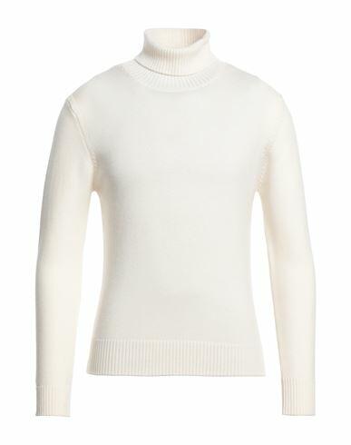 Hōsio Man Turtleneck Ivory Merino Wool Cover