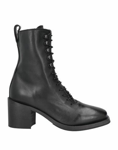 Moma Woman Ankle boots Black Calfskin Cover