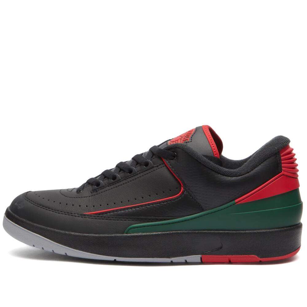 Air Jordan Men's 2 Retro Low Sneakers in Black/Fire Red Cover