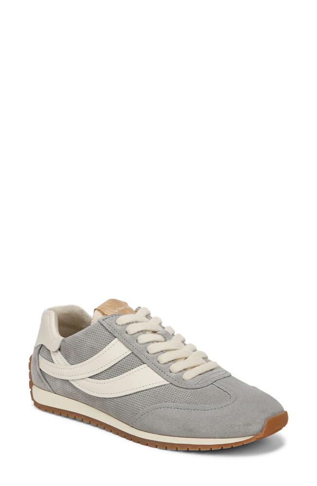 Vince Oasis Runner Sneaker in Fog Grey Cover