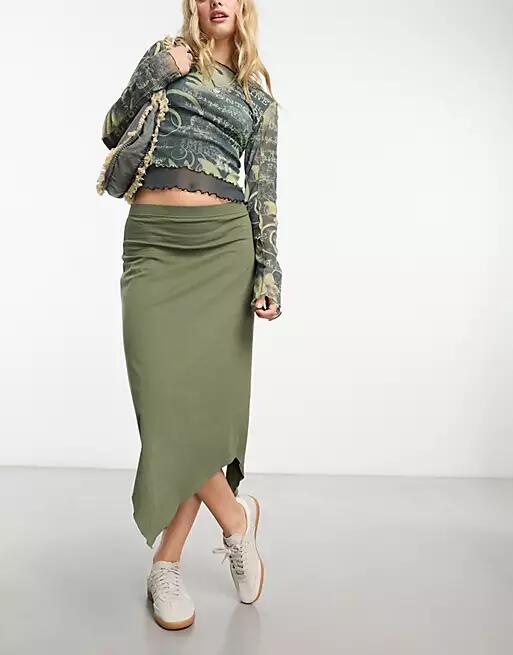 Only hanky hem maxi skirt in khaki-Green Cover