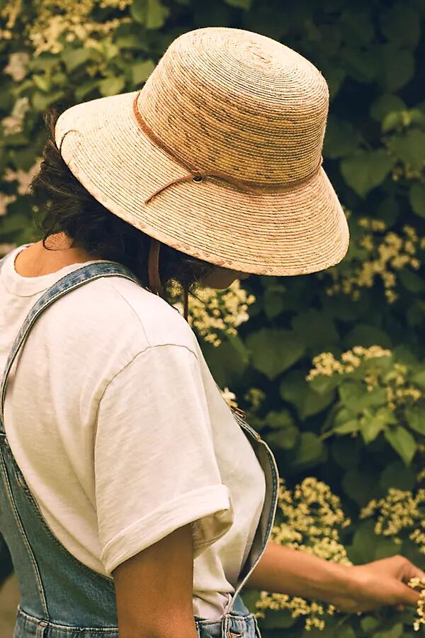 Terrain Abby Hat Cover