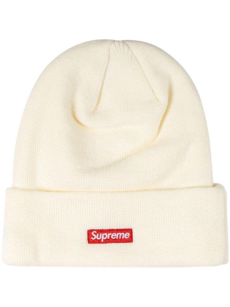 Supreme x New Era S logo knitted beanie - White Cover