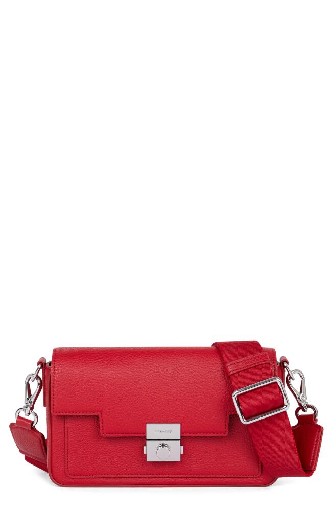 WE-AR4 The Retro Leather Crossbody Bag in Red Cover