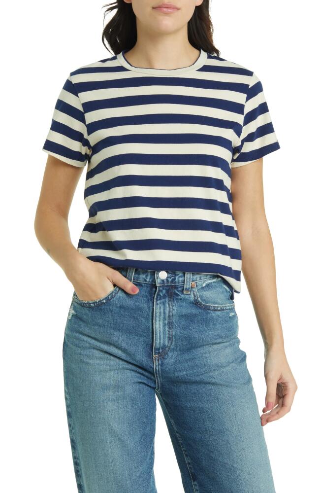 THE GREAT. The Little Stripe T-Shirt in Navy And Cream Scholar Stripe Cover