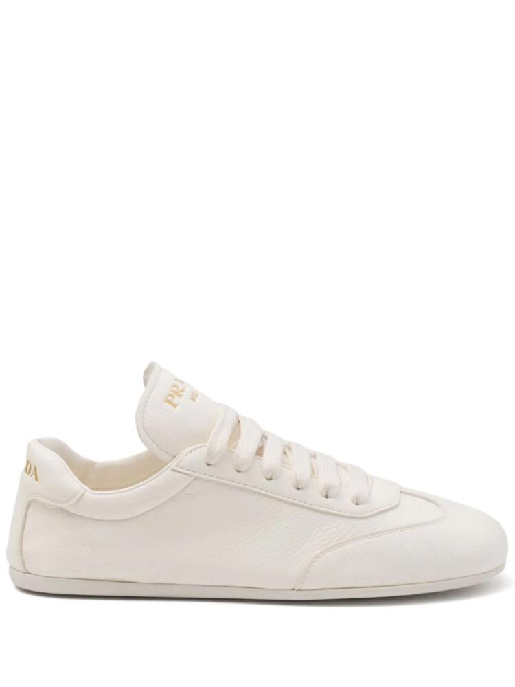 Prada logo-print leather sneakers - Neutrals Cover