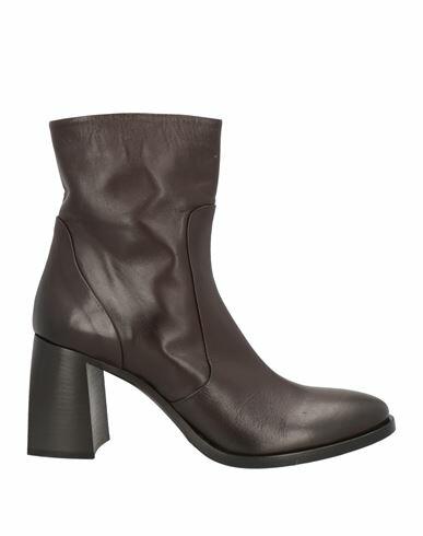 Strategia Woman Ankle boots Dark brown Leather Cover