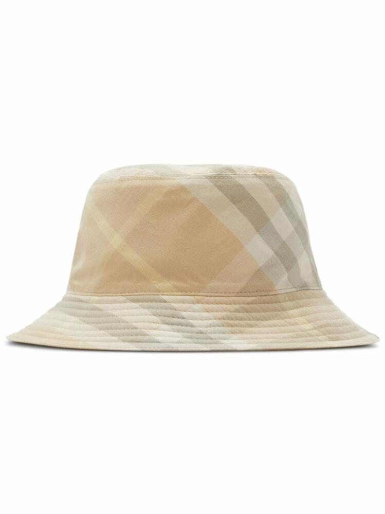 Burberry check-pattern reversible bucket hat - Neutrals Cover