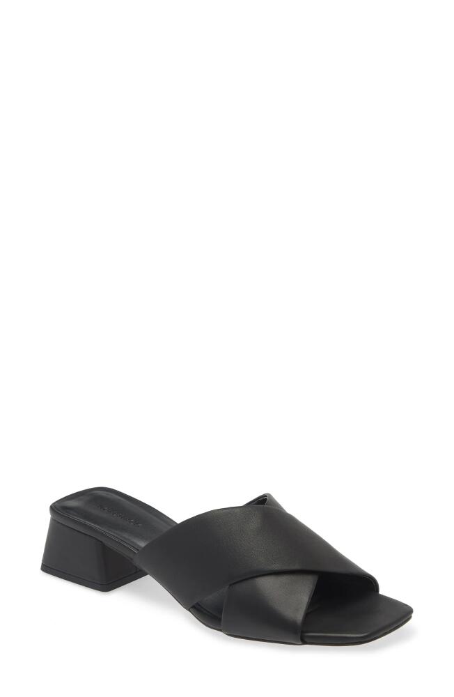 Nordstrom Bayla Sandal in Black Cover