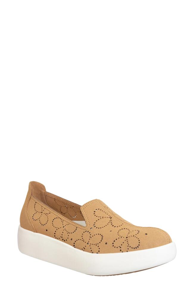 OTBT Coexist Perforated Floral Platform Slip-On Sneaker in Camel Cover